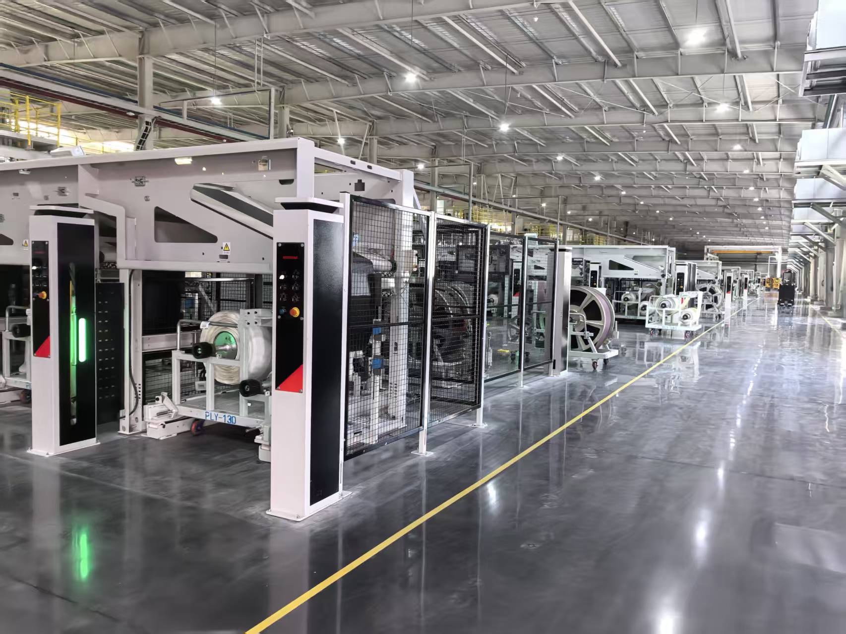 Automatic cutting machine